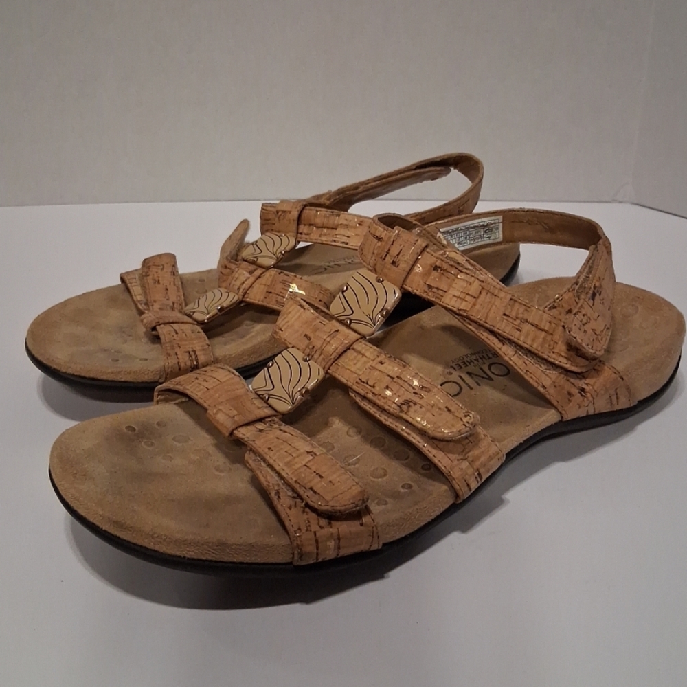 Vionic Amber Sandals Adjustable Orthaheel Gold Cork Womens Size 9